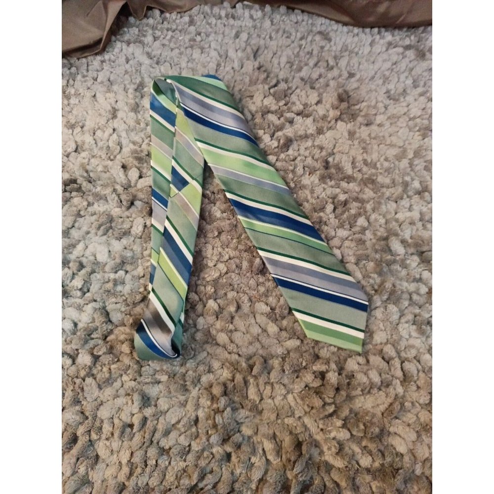 Nwt Calvin Klein 100% Silk Vibrant Colorful Striped Neck Tie